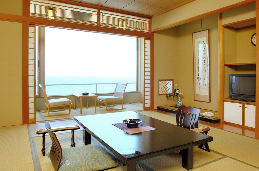 Kaike Kikunoya Hotel Yonago Ruang foto